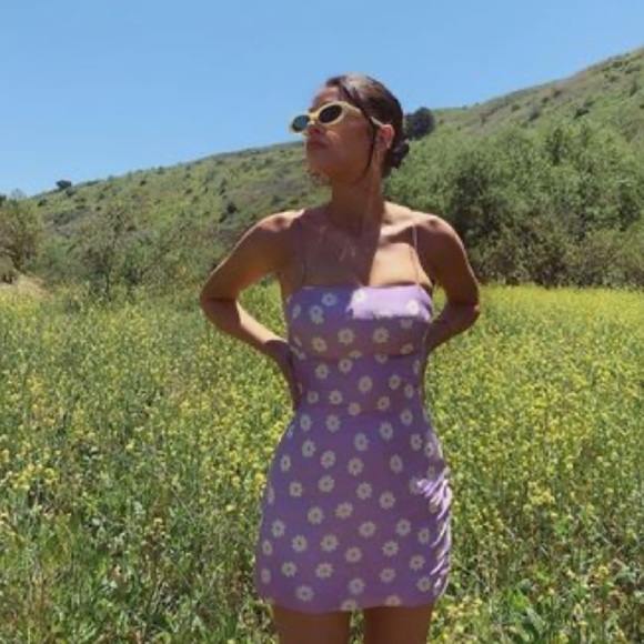 Instock🙌lavender daisy mini summer dress - Picture 2 of 6